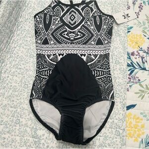 Gymnastics leotard brand new size child xl